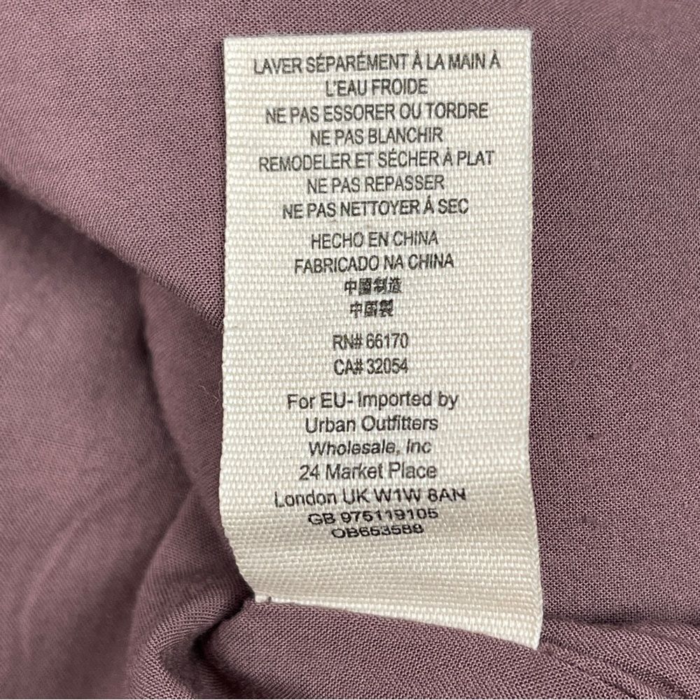 FREE PEOPLE faux leather dusty rose mini skirt, size 6 - Picture 15 of 15